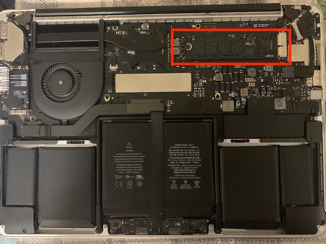 红色框的部分就是硬盘 红色框的部分就是硬盘